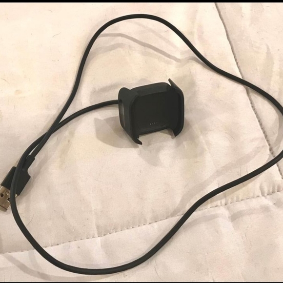 Fitbit versa 2 - Picture 2 of 2